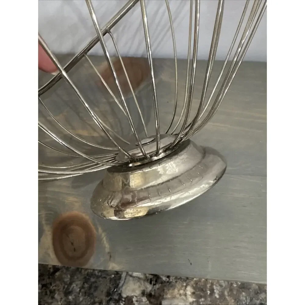 VINTAGE SILVER PLATED WIRE WINE BOTTLE CADDY